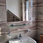 Csalogany Апартаменты