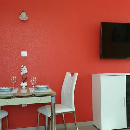 Csalogany Apartmán *